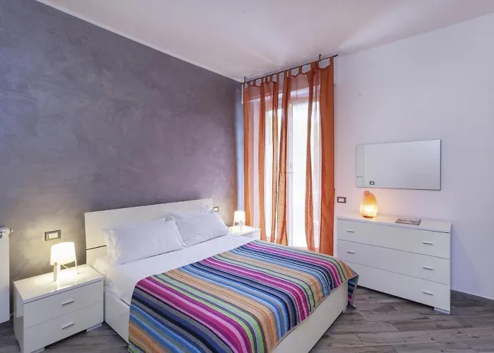 La Casa Di Lorenzo By Wonderful Italy Janov